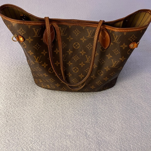 Louis Vuitton Neverfull MM Tote with wallet, organizer and non branded duster - Picture 2 of 15